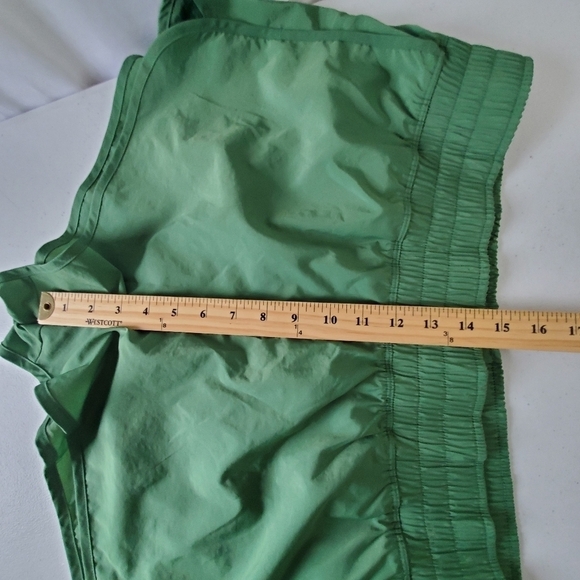 Victoria's Secret Pink 3" Active Shorts Size XXL Green Workout Sporty Pull-on - Picture 8 of 12
